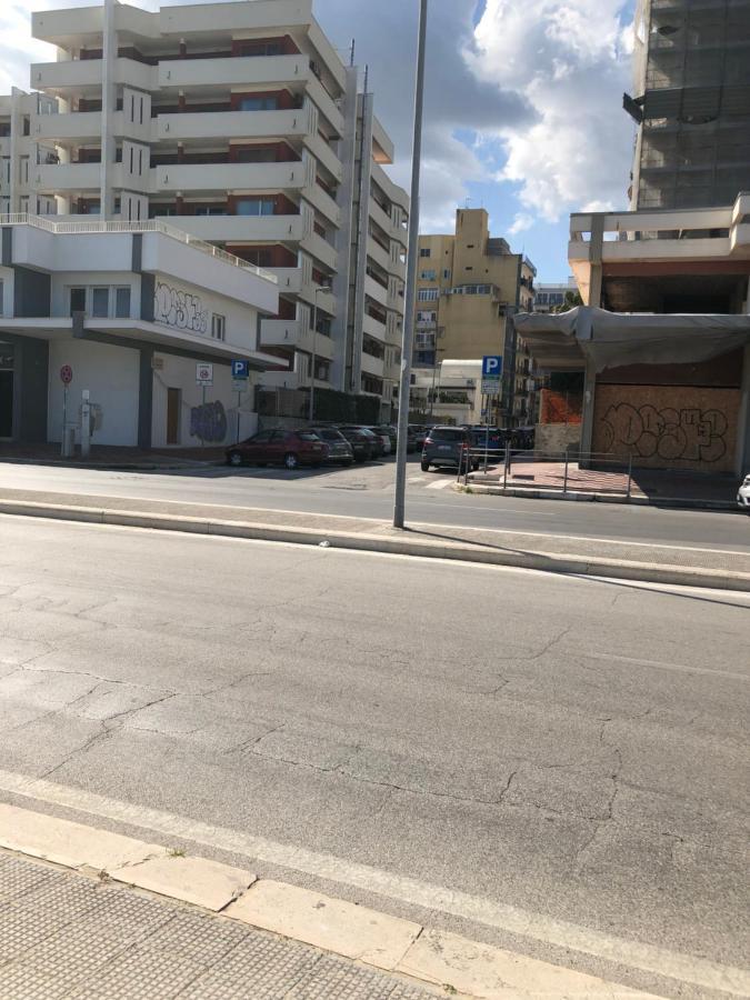 Rosabella Casa Vacanze Bari Bagian luar foto