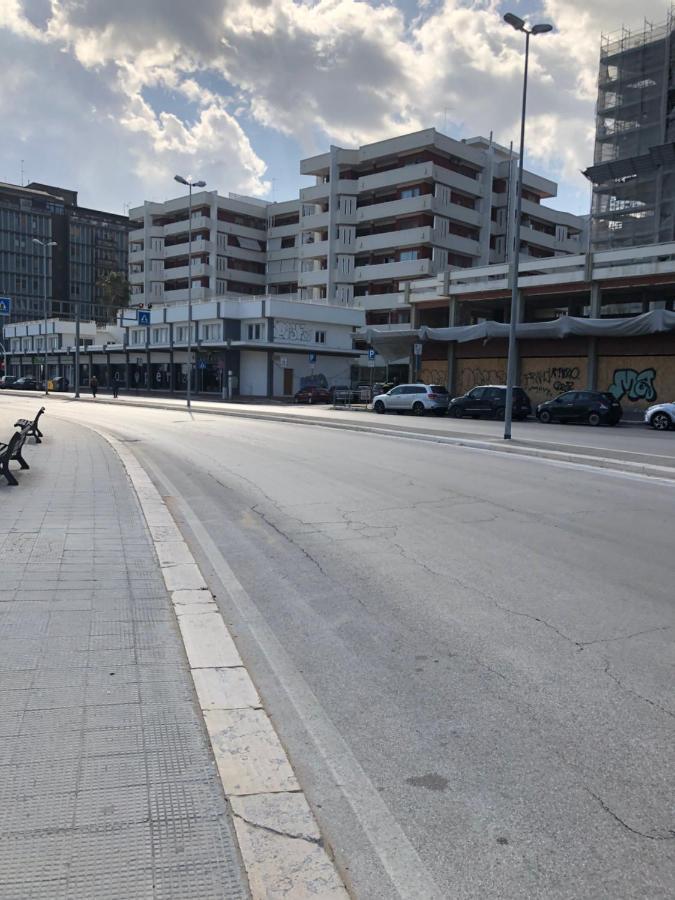 Rosabella Casa Vacanze Bari Bagian luar foto